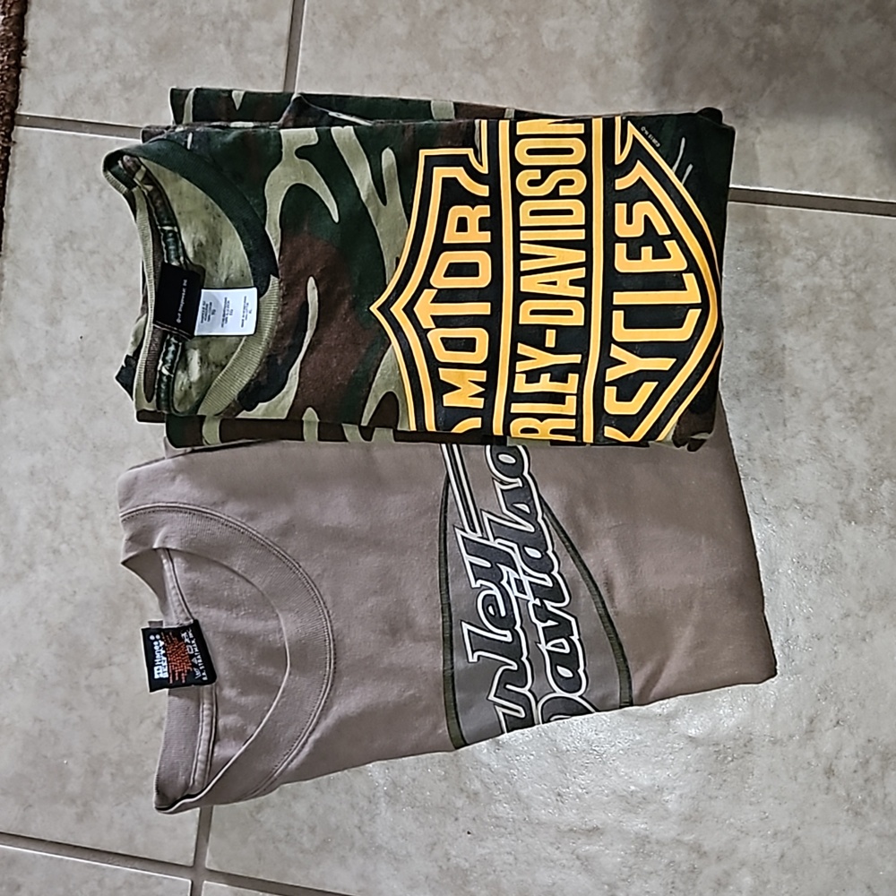 2 Harley Davidson XL t shirts
